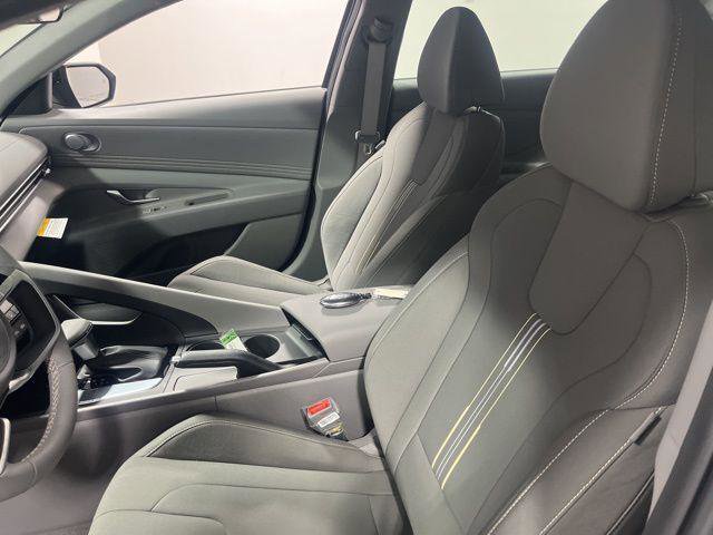 New 2026 Hyundai Elantra Sport w/ Cargo Package image 8