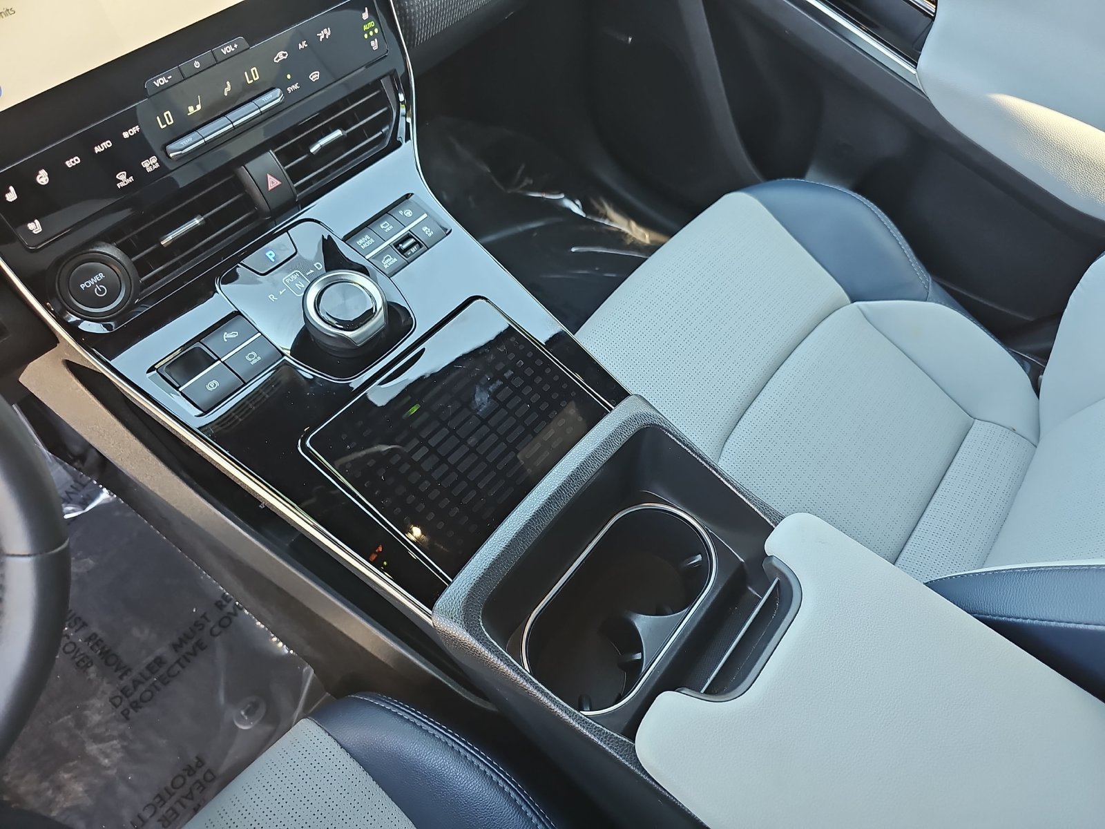 Certified 2023 Subaru Solterra AWD image 26