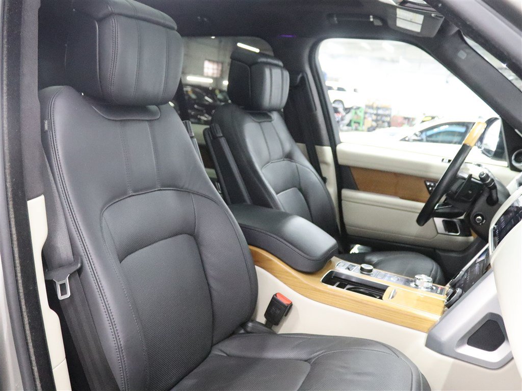 Used 2018 Land Rover Range Rover Supercharged AWD/4WD image 29