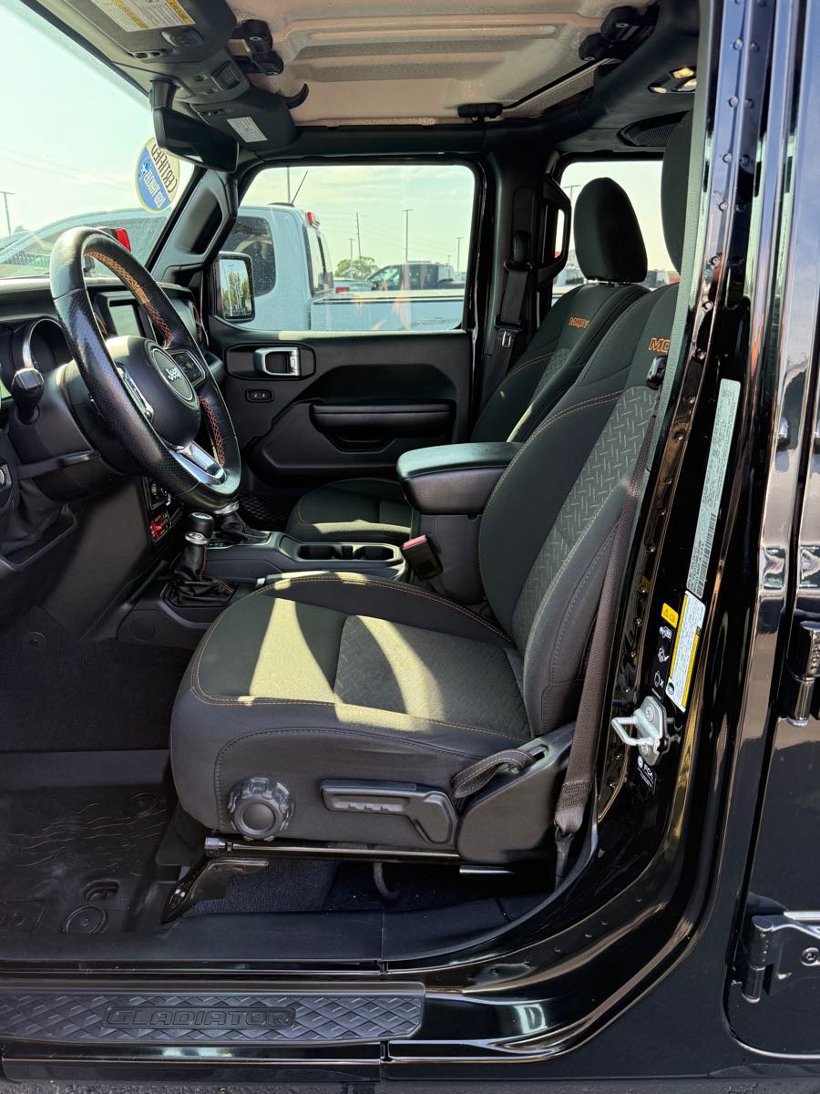 Used 2021 Jeep Gladiator Mojave image 12