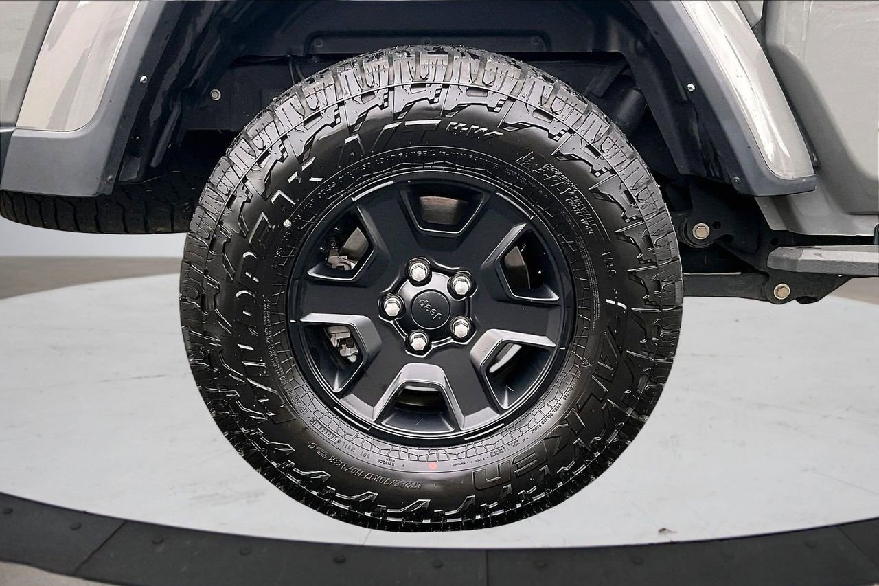 Certified 2022 Jeep Gladiator Overland w/ Popular Equipment Package image 37