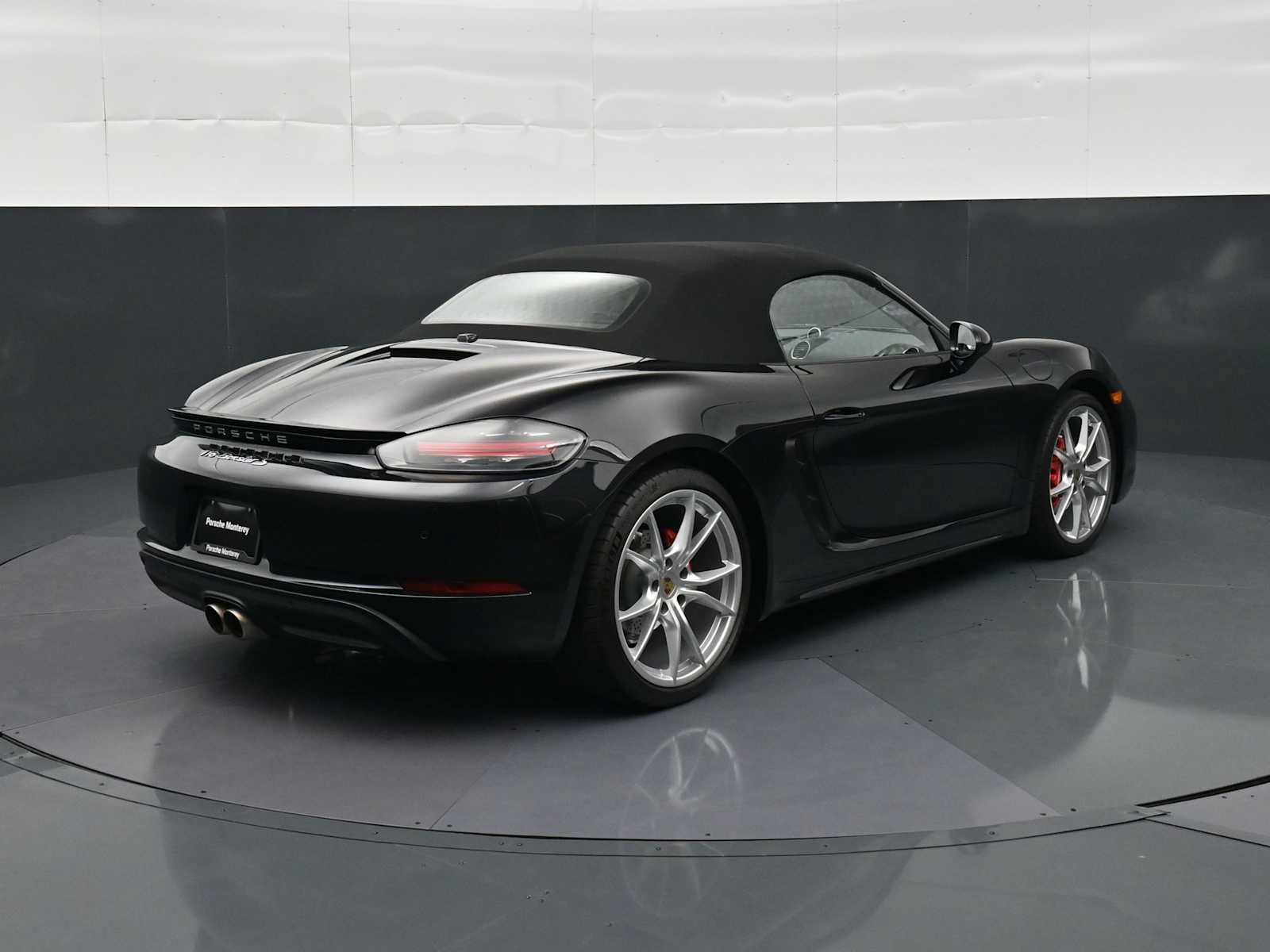 Certified 2024 Porsche 718 Boxster S RWD image 21