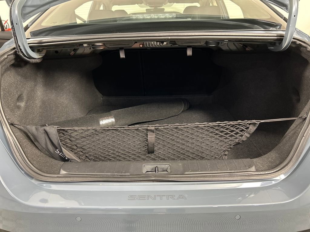 Certified 2024 Nissan Sentra SR w/ SR Premium Package image 30