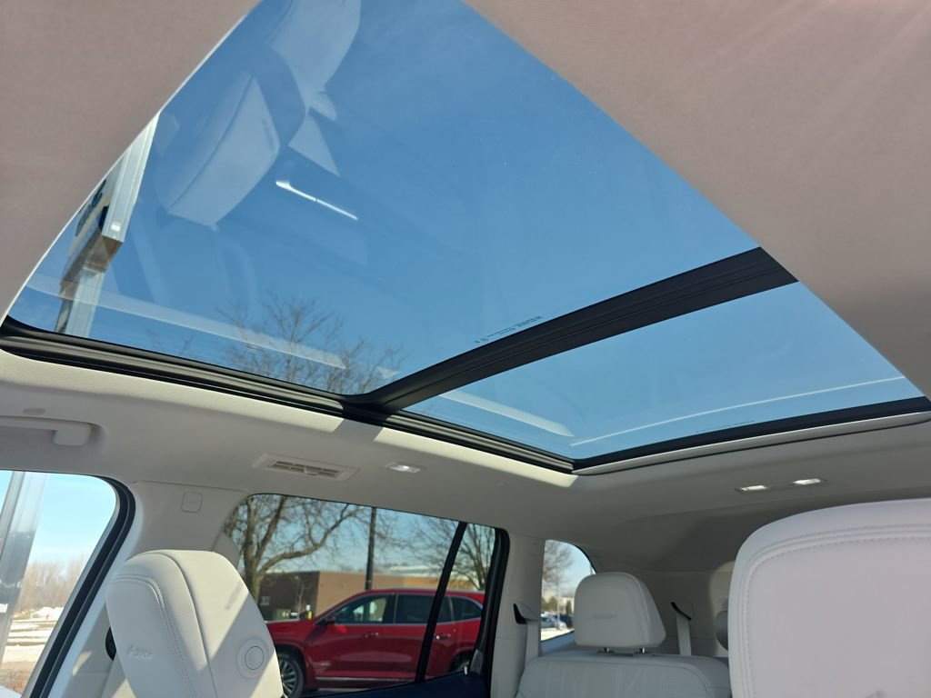 New 2026 Buick Enclave Avenir w/ Super Cruise Package image 23