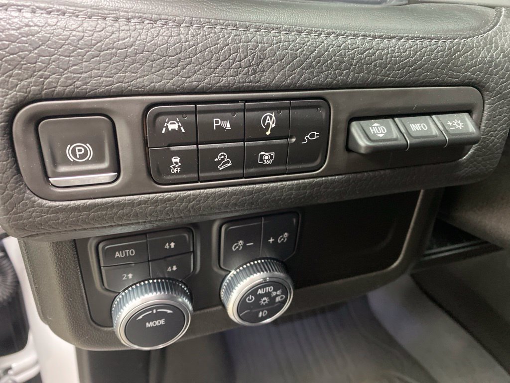 Certified 2022 GMC Yukon XL Denali AWD/4WD image 15