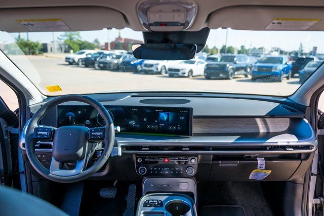 New 2026 Hyundai Ioniq 9 SEL image 13