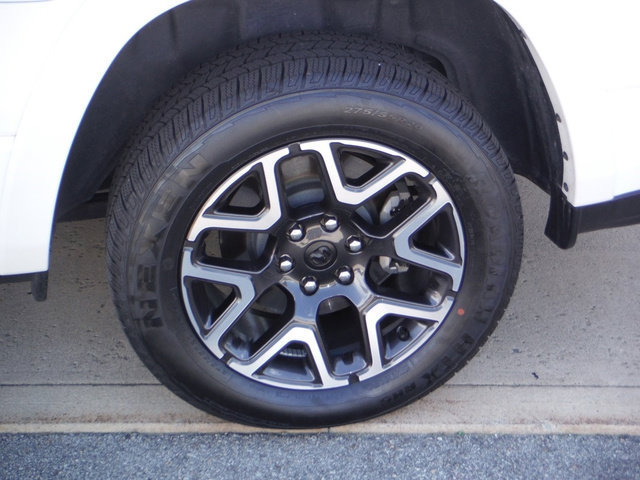 Used 2025 RAM 1500 Limited w/ Bed Utility Group AWD/4WD image 12