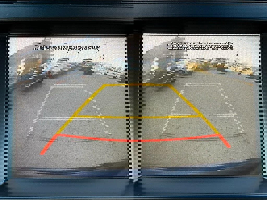 Used 2018 Hyundai Santa Fe SE image 23