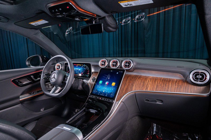 New 2026 Mercedes-Benz GLC 300 4MATIC image 4