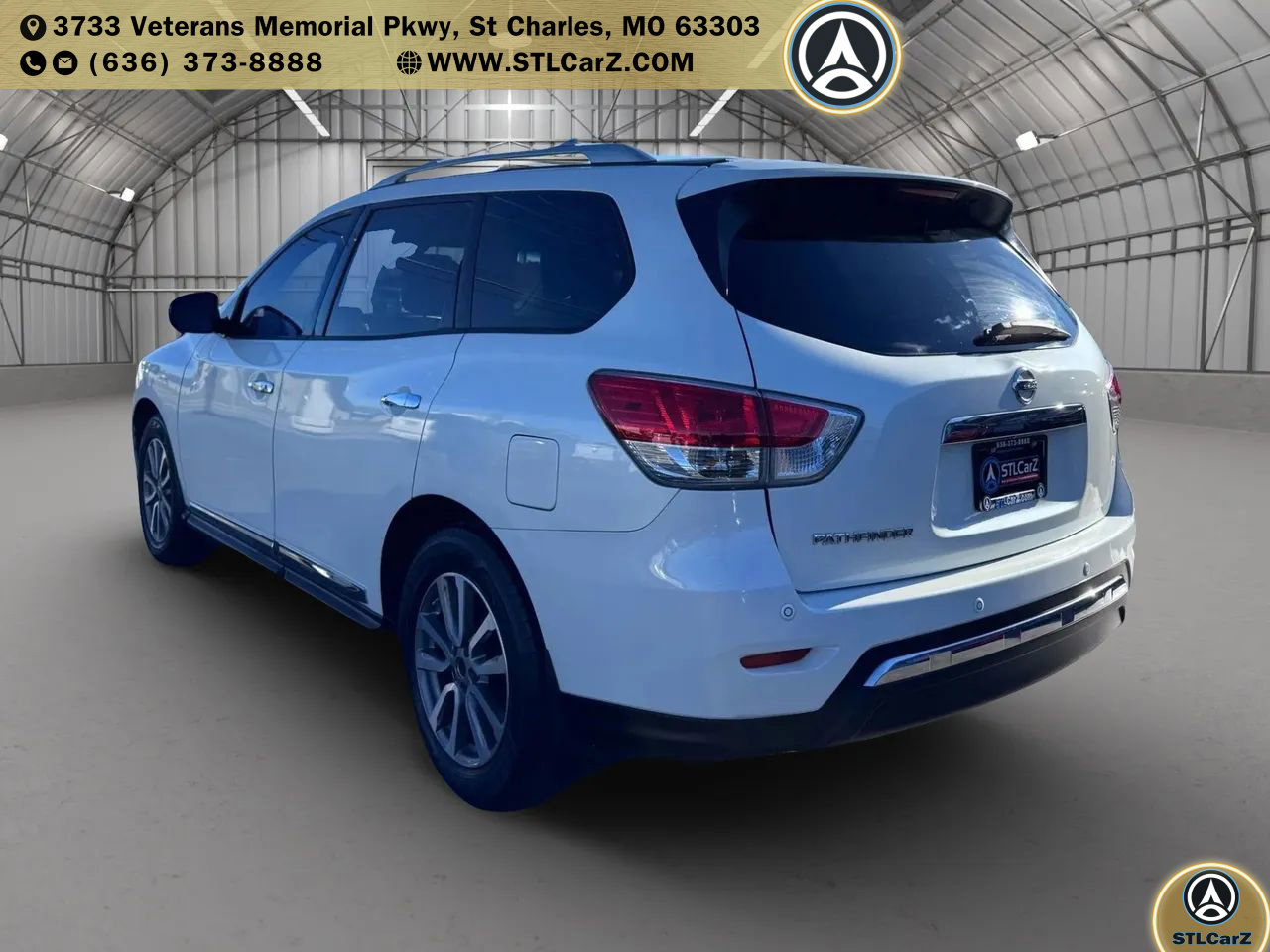 Used 2015 Nissan Pathfinder SL image 5
