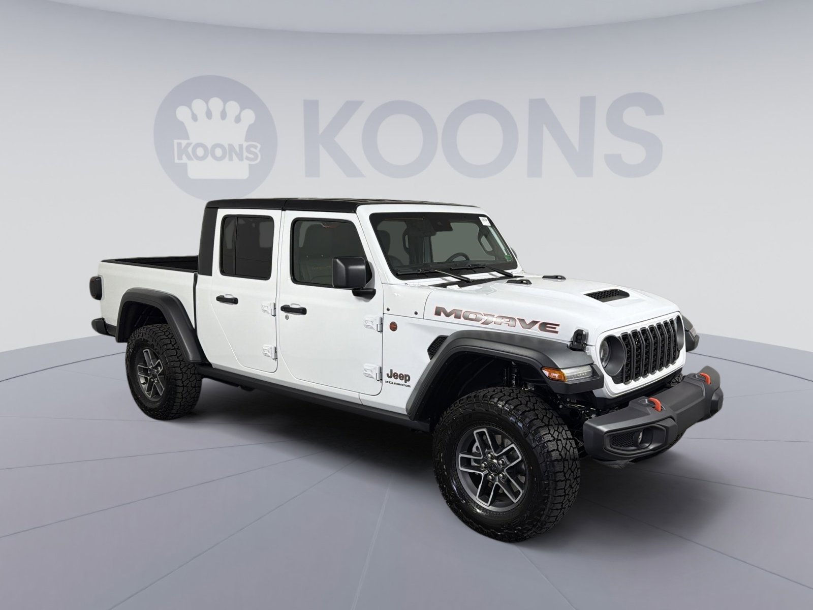 Used 2025 Jeep Gladiator Mojave w/ Safety Group image 10