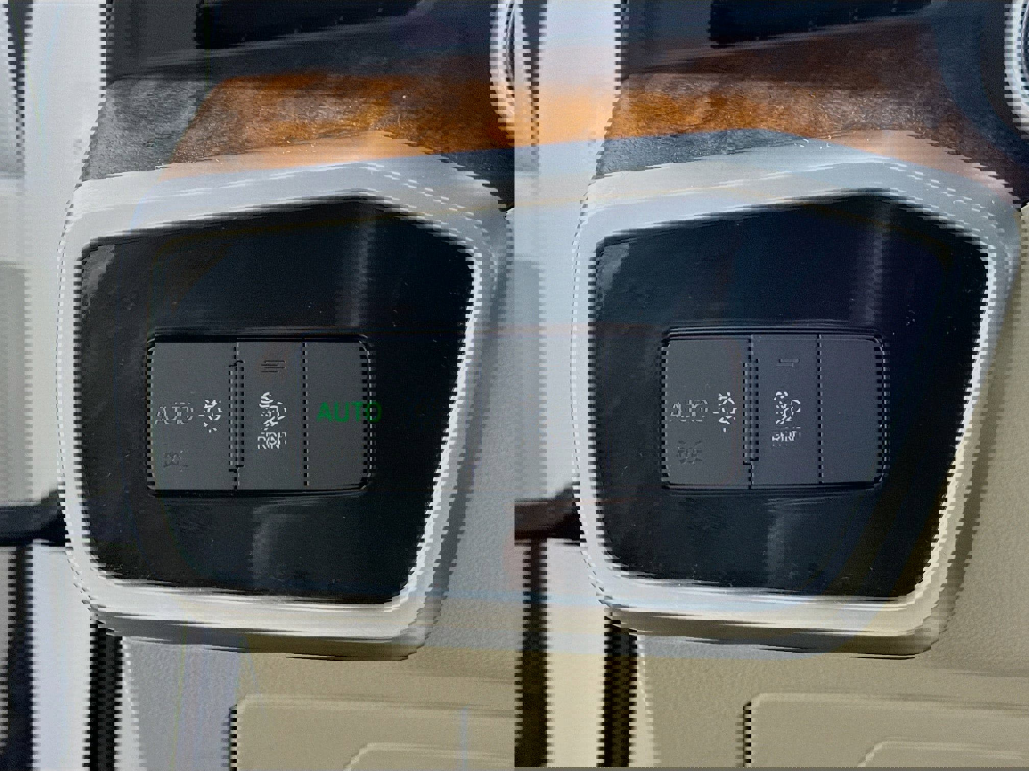 Used 2023 Audi A6 2.0T Premium w/ Convenience Package image 14