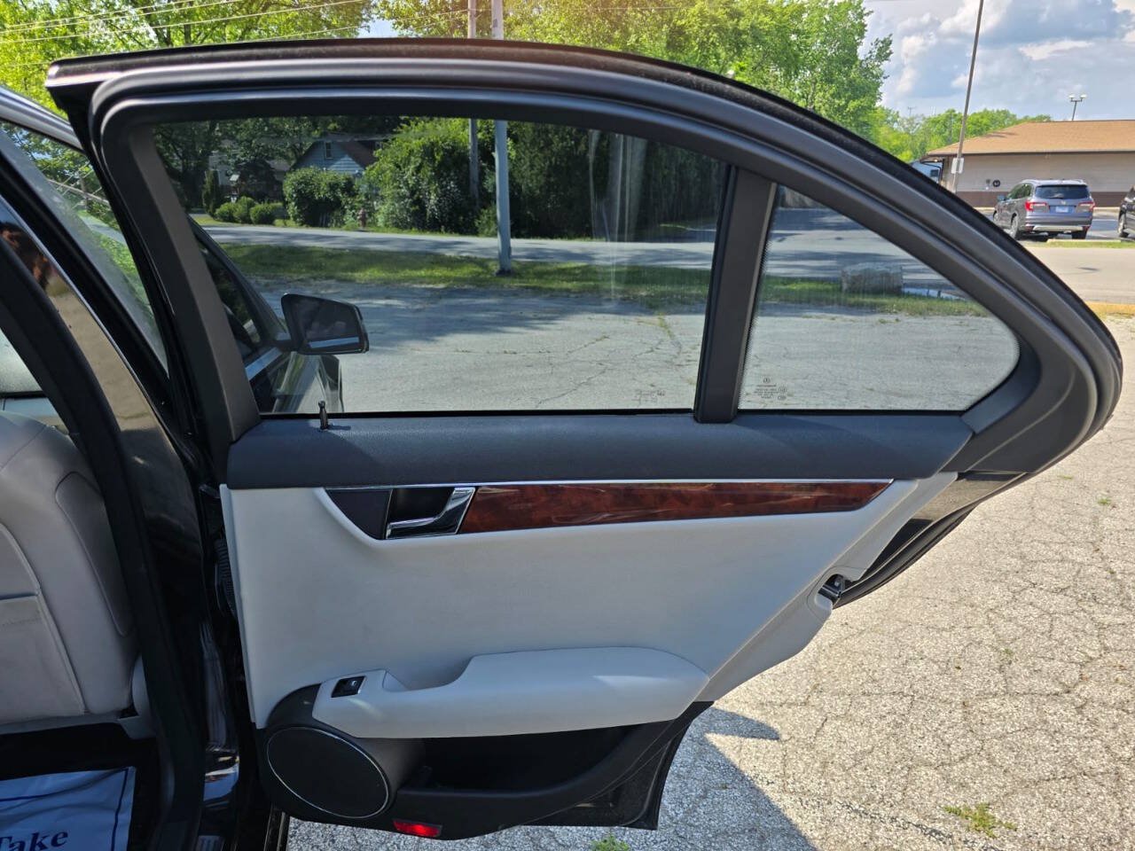 Used 2011 Mercedes-Benz C 300 Sedan image 11
