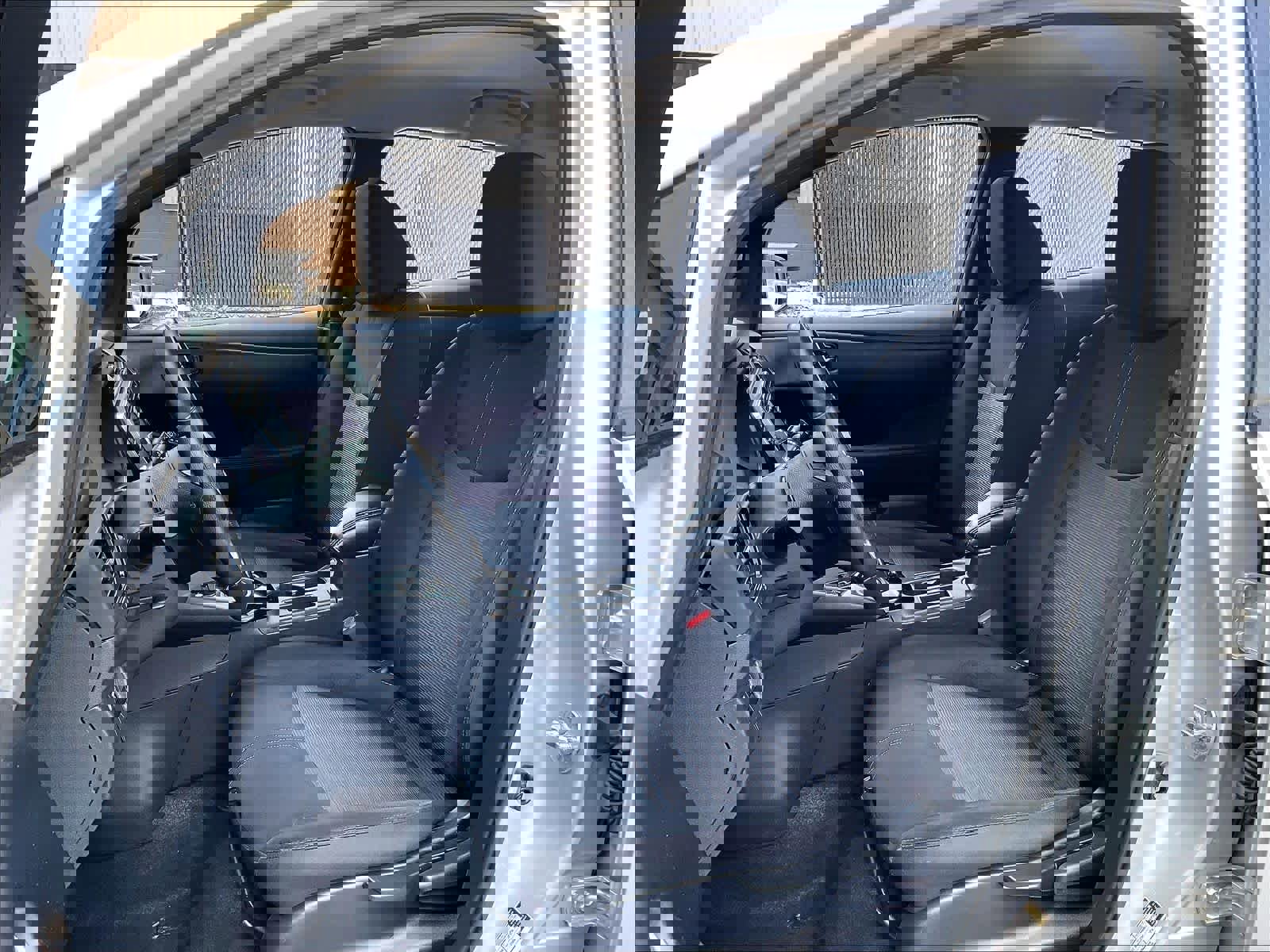 Used 2018 Nissan Leaf SV FWD image 10