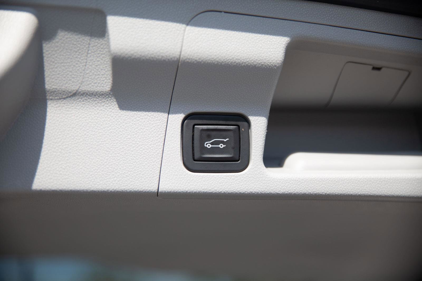 Used 2018 GMC Acadia SLT AWD/4WD image 28