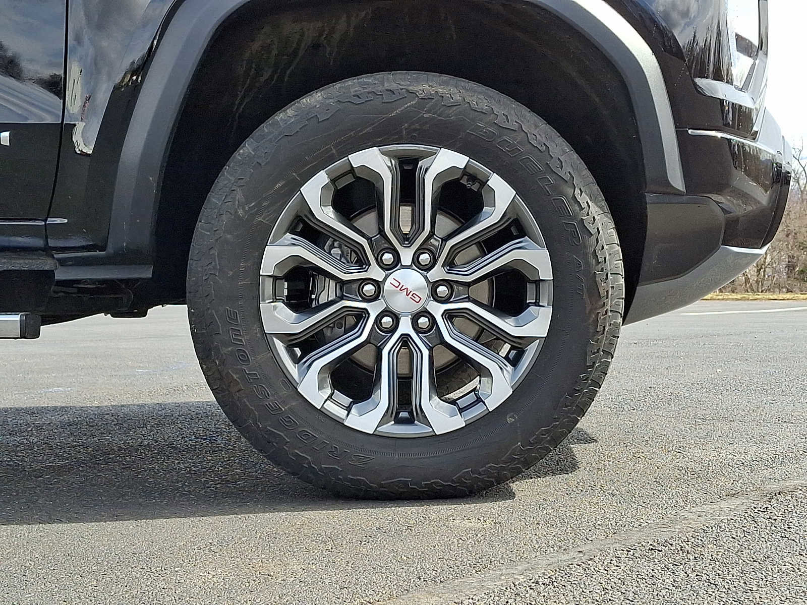 Certified 2023 GMC Canyon Denali w/ Denali Black Edition image 8