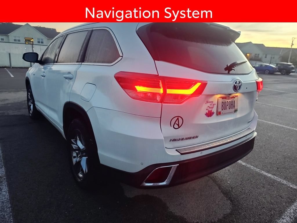 Used 2018 Toyota Highlander Limited Platinum AWD/4WD image 5