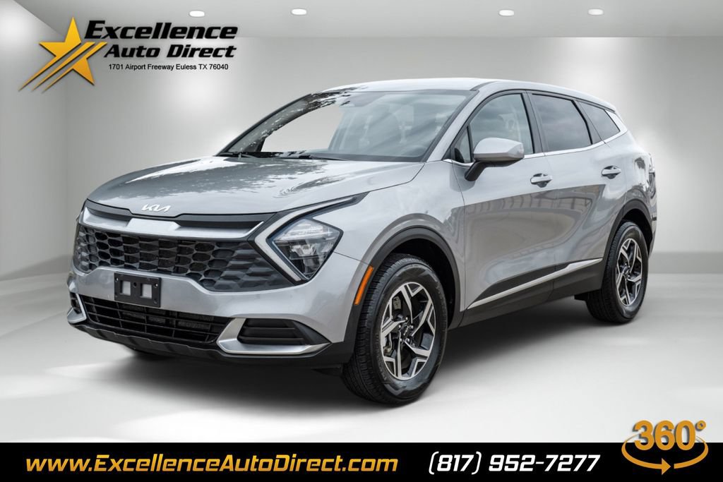 Used 2023 Kia Sportage LX AWD/4WD image 1