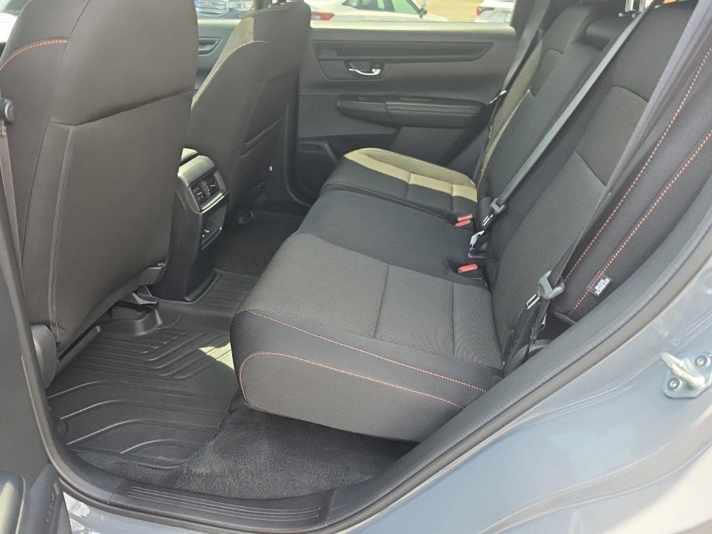 Used 2025 Honda CR-V Sport image 26