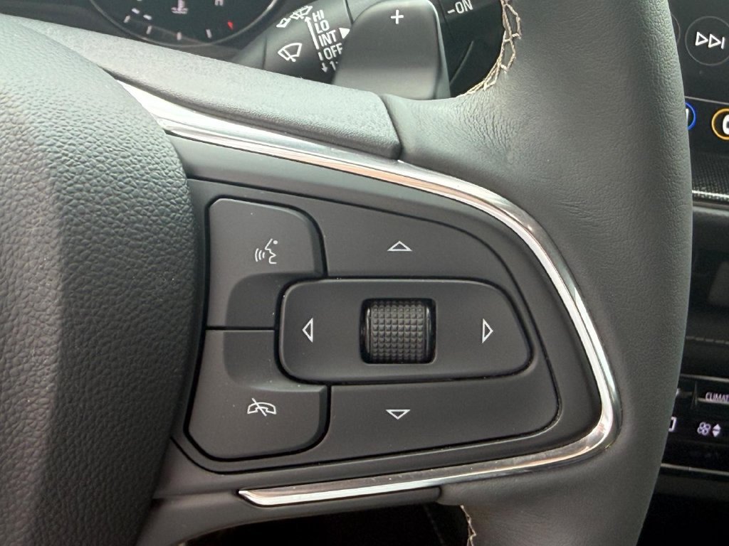 Used 2023 Buick Envision Preferred w/ Sport Touring Package AWD/4WD image 17