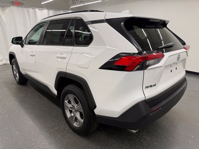 Certified 2025 Toyota RAV4 XLE AWD/4WD image 4