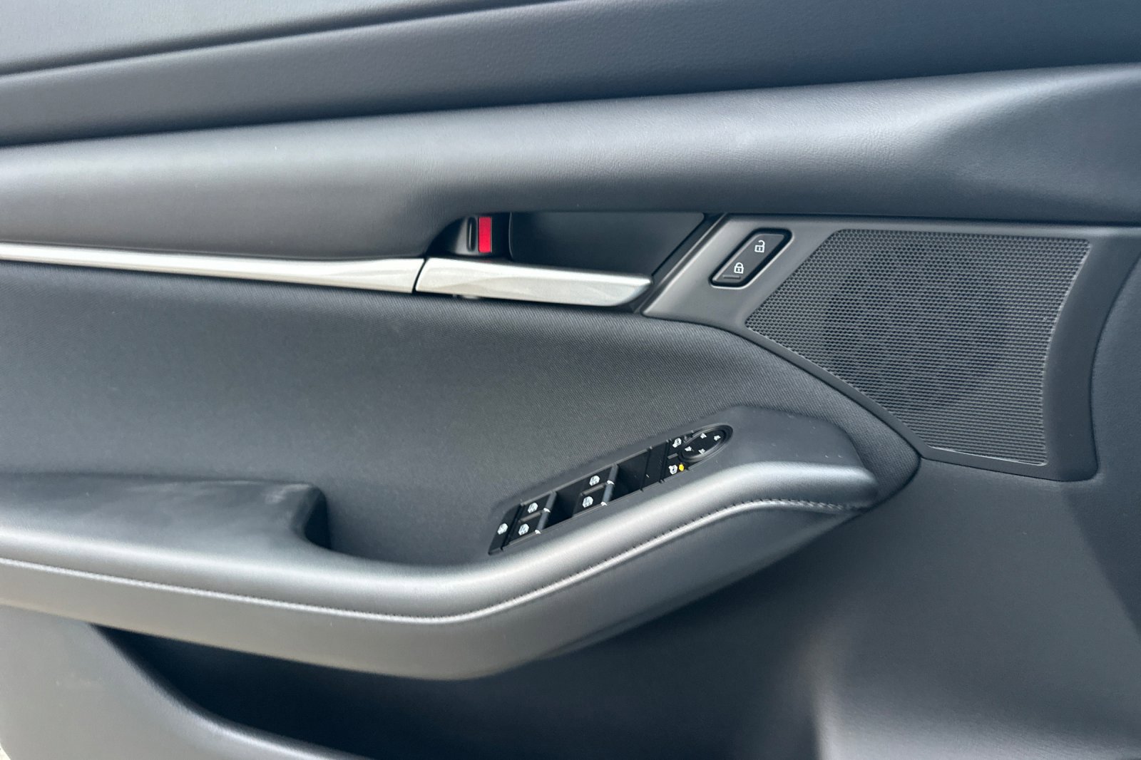 New 2026 MAZDA MAZDA3 s image 11