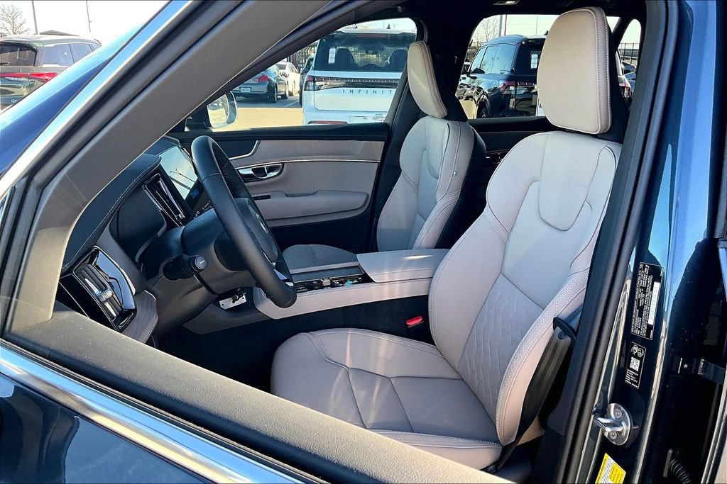 New 2026 Volvo XC90 B6 Core AWD/4WD image 27
