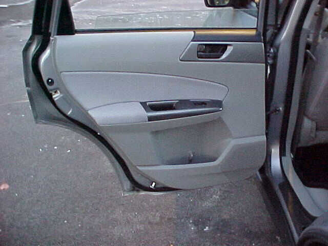 Used 2011 Subaru Forester 2.5X image 13