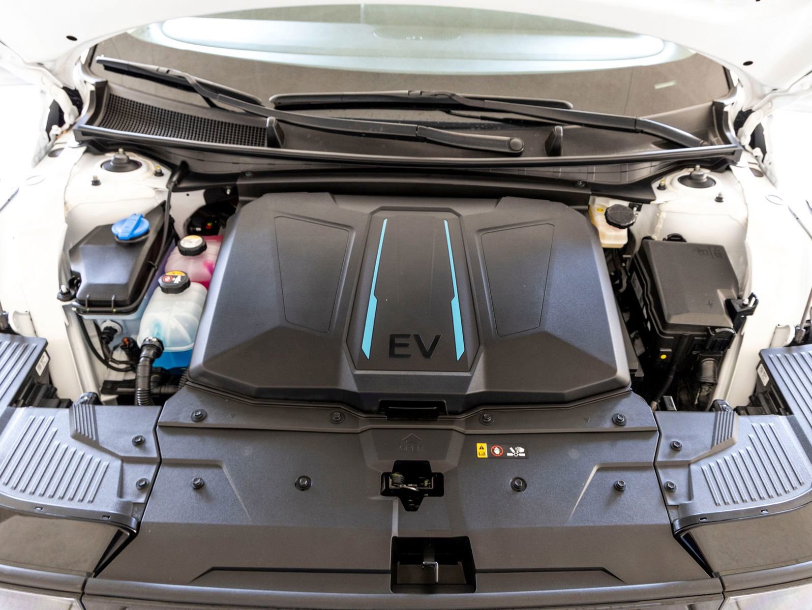 Used 2024 Hyundai Ioniq 5 SE RWD image 31