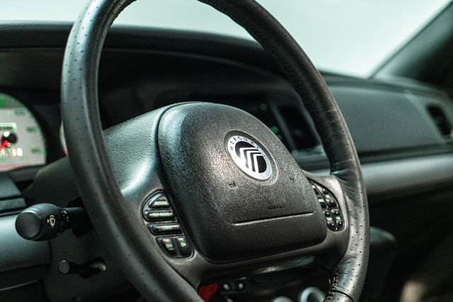 Used 2003 Mercury Marauder RWD image 24