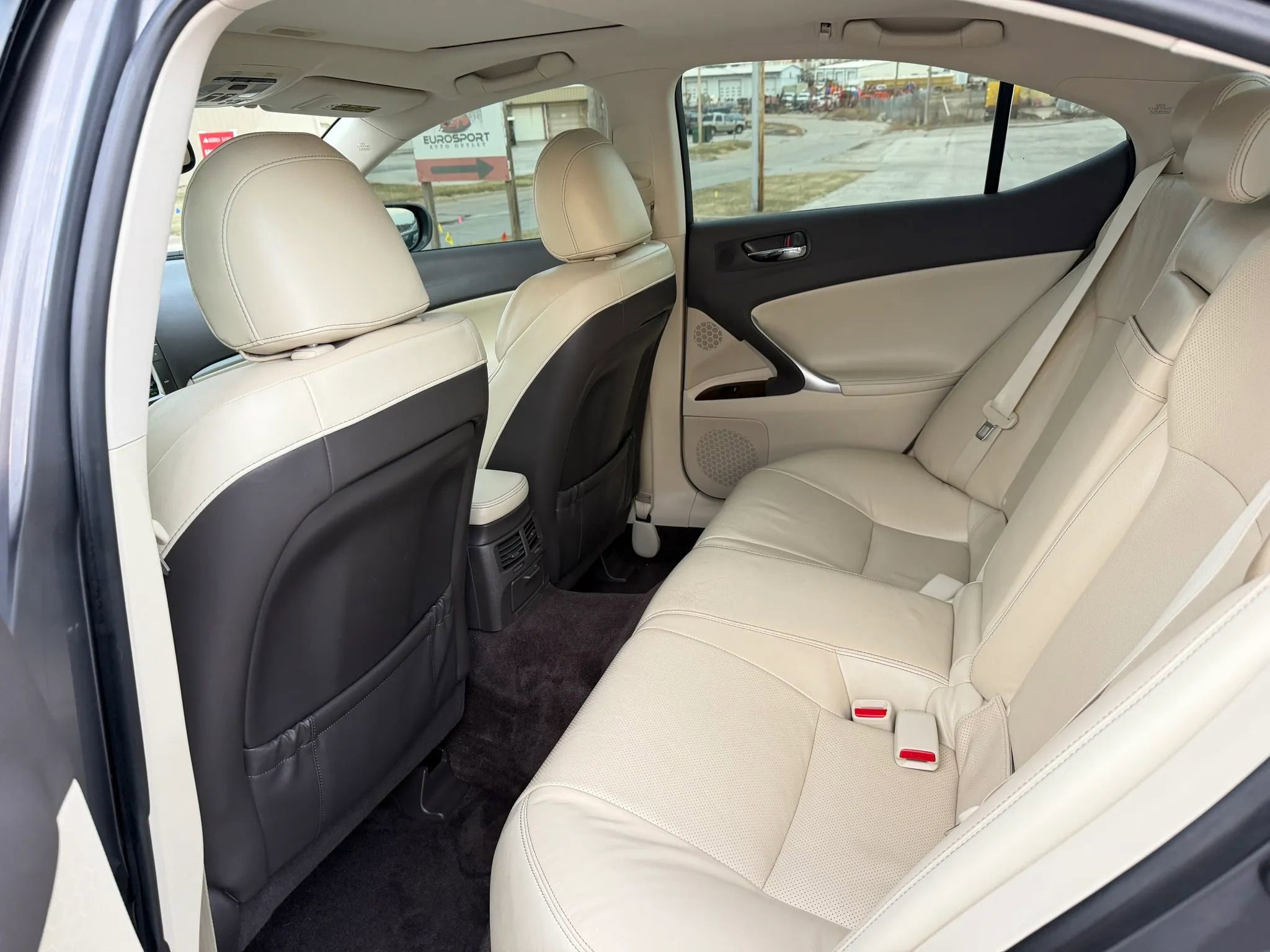 Used 2012 Lexus IS 250 IS 250 Sedan 4D w/ Premium Pkg Value Edition image 15