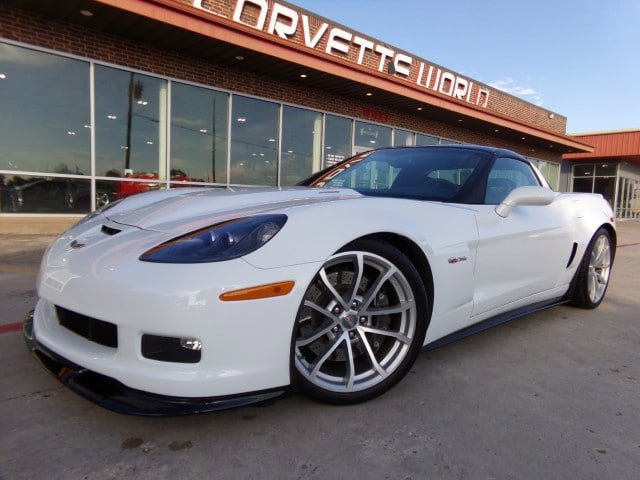 Used 2013 Chevrolet Corvette Z06 w/ 3LZ Preferred Equipment Group RWD image 1