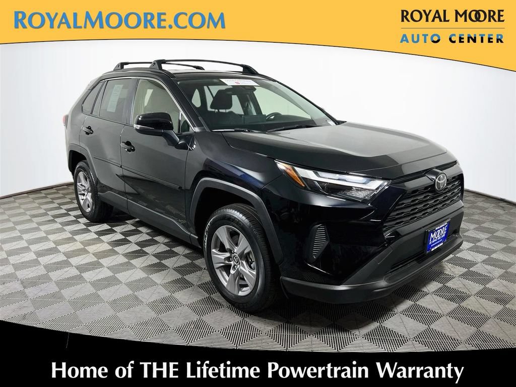 Certified 2025 Toyota RAV4 XLE AWD/4WD image 1
