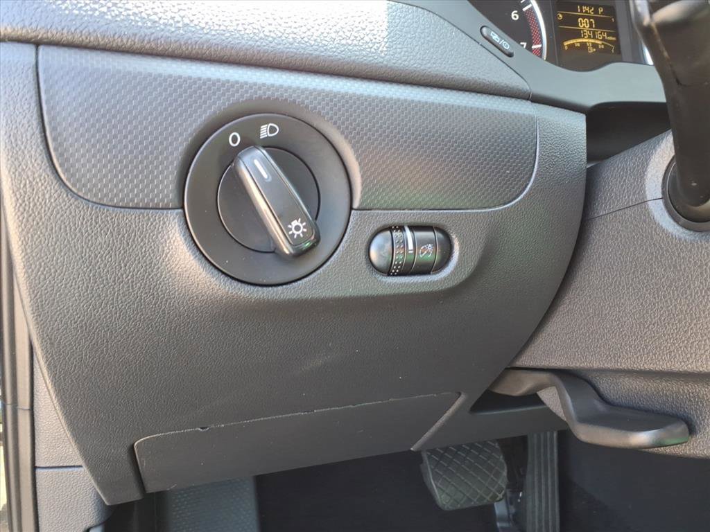 Used 2014 Volkswagen Jetta SE FWD image 23