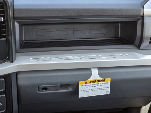 New 2026 Ford F250 XLT w/ FX4 Off-Road Package image 24
