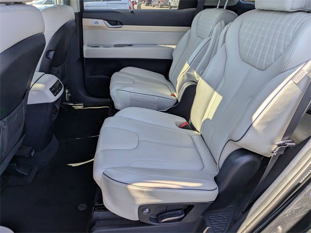 Used 2023 Hyundai Palisade Limited w/ Cargo Package image 31