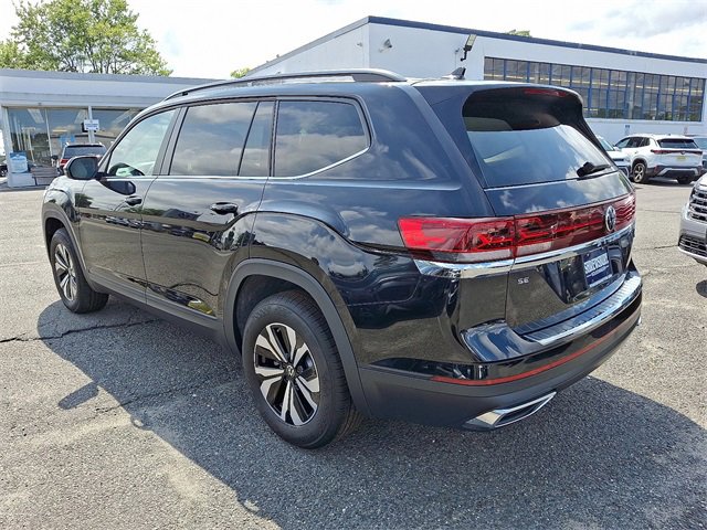New 2026 Volkswagen Atlas SE image 3