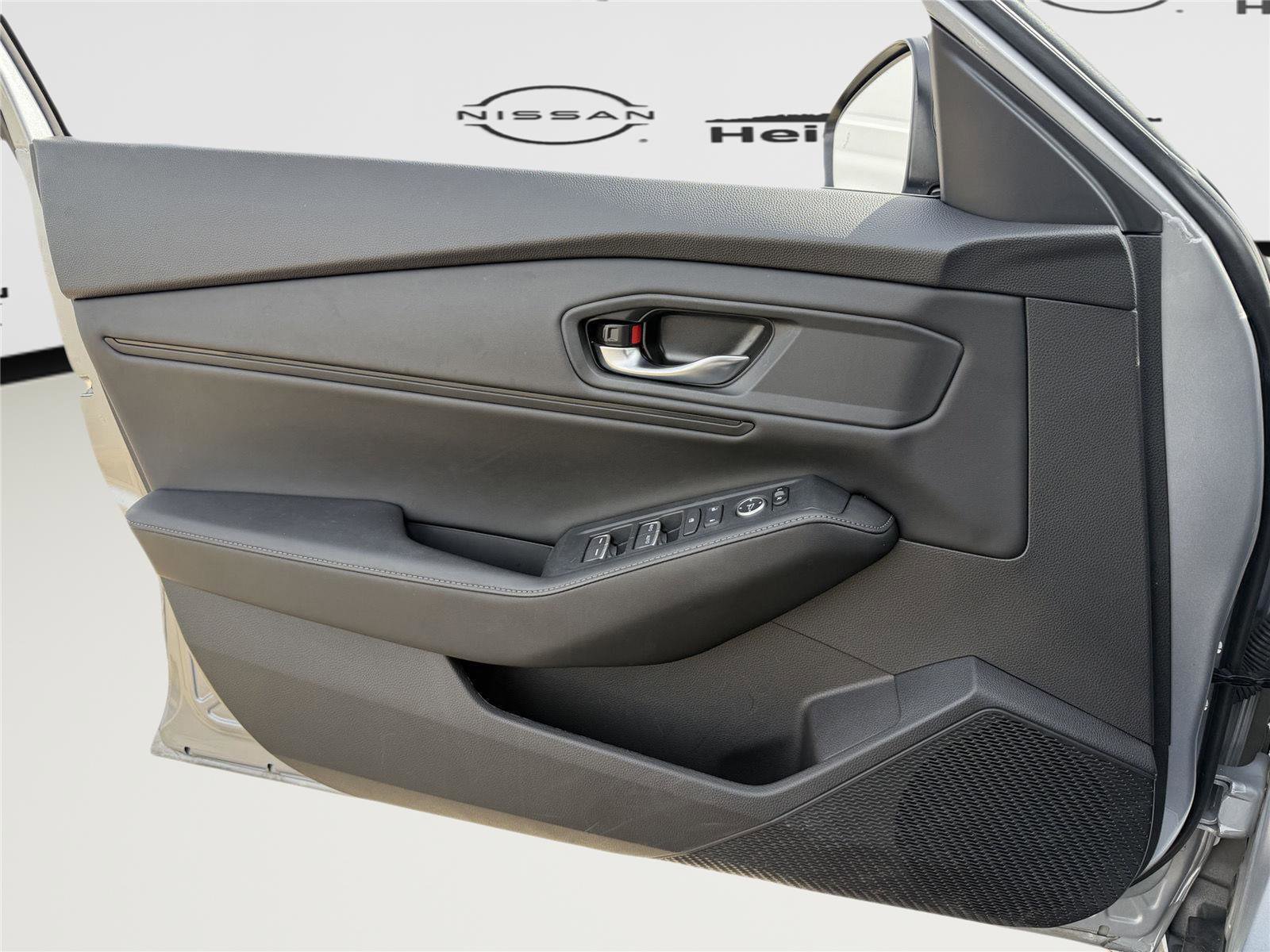 Used 2024 Honda Accord Sport image 26