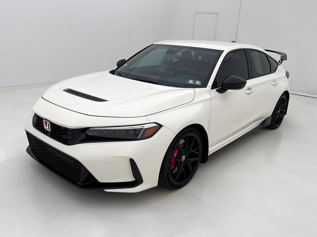 Used 2025 Honda Civic Type R image 4