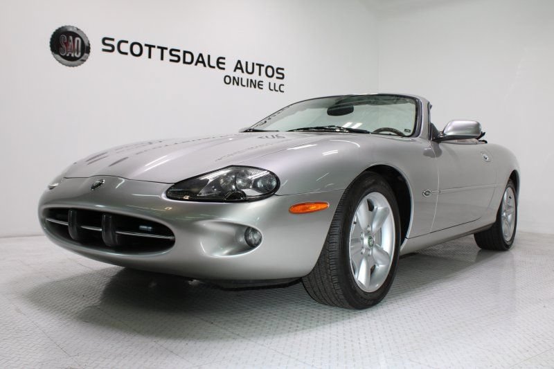 Used 1999 Jaguar XK8 Convertible RWD image 1