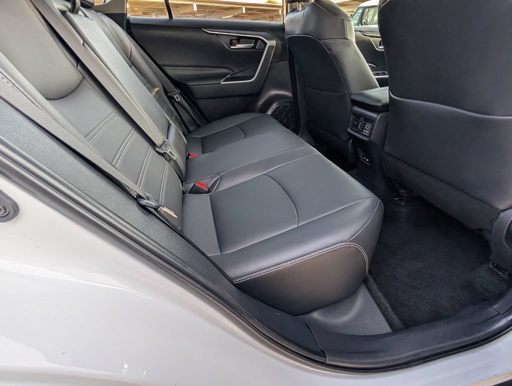 Used 2025 Toyota RAV4 XLE Premium FWD image 20