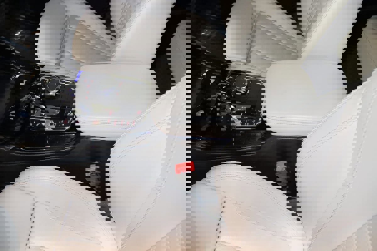 Used 2023 BMW X3 M40i w/ Premium Package image 39