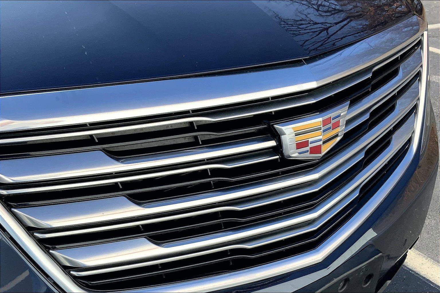 Used 2018 Cadillac XT5 Luxury w/ Driver Awareness Package image 27