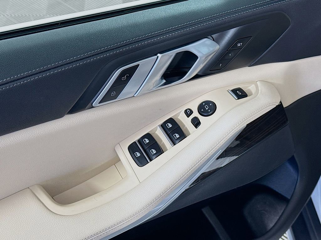 Used 2020 BMW X5 sDrive40i w/ Premium Package image 18