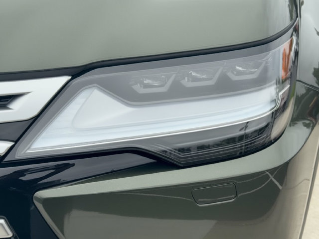 New 2026 Lexus LX 600 4WD w/ Luxury Package image 9