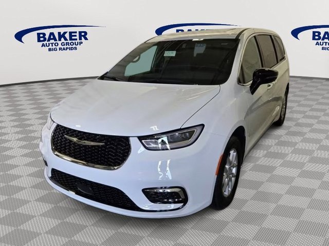 New 2025 Chrysler Pacifica Select image 7