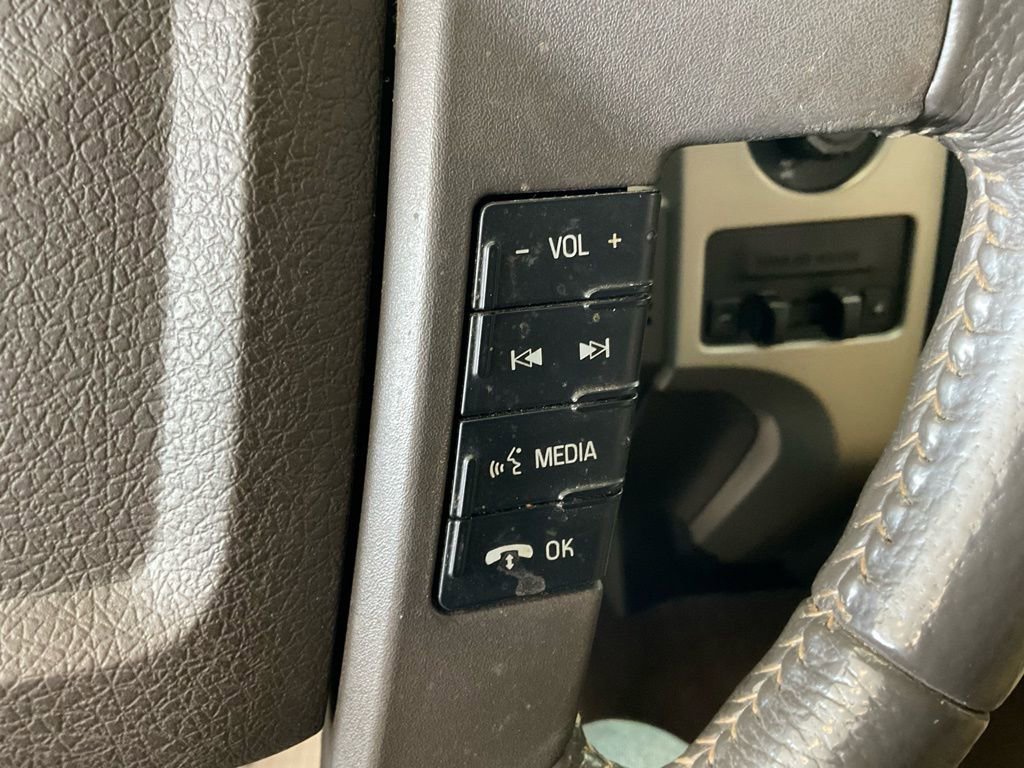 Used 2013 Ford F150 XLT w/ Luxury Equipment Group image 11