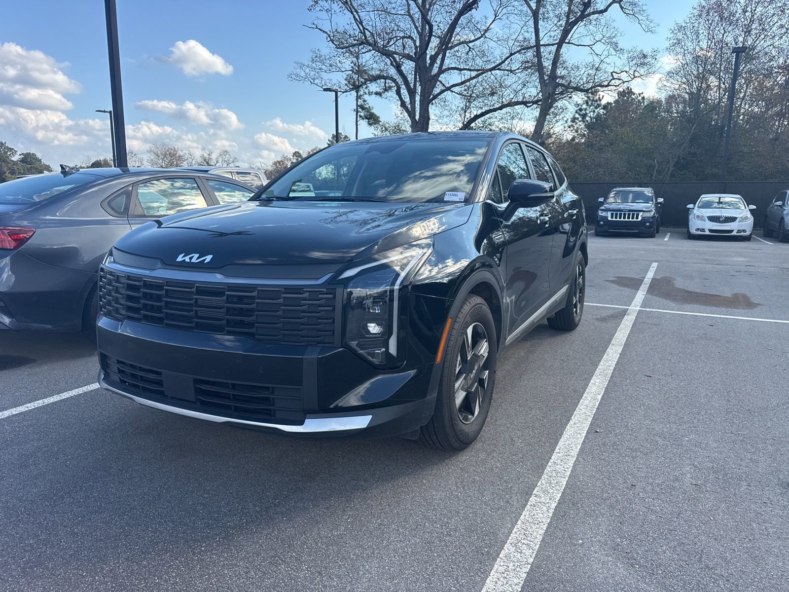 Used 2026 Kia Sportage LX w/ LX Convenience Package image 3