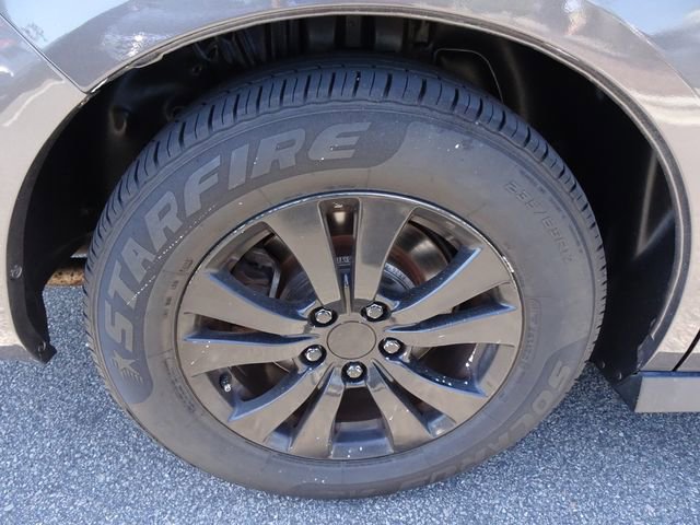 Used 2016 Honda Odyssey SE image 32