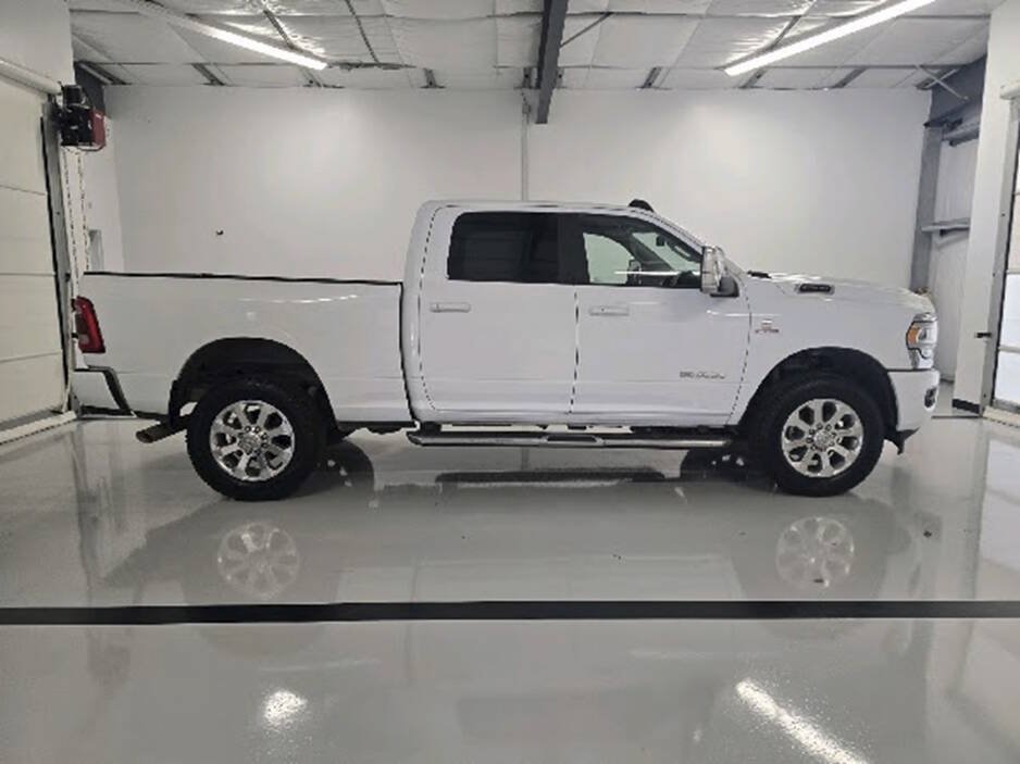 Used 2023 RAM 2500 Laramie AWD/4WD image 11